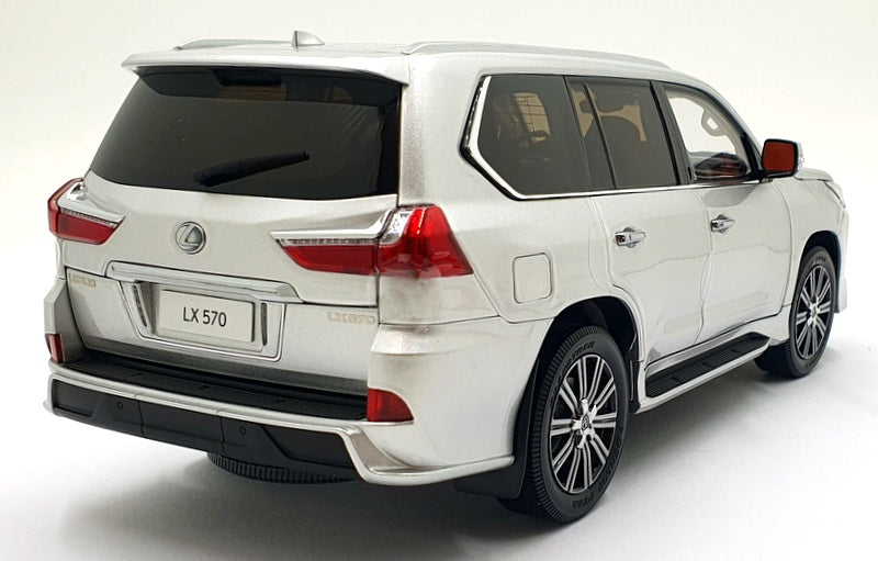 LCD Models 1/18 Scale Diecast LCD18010-SI - Lexus LX570 - Silver