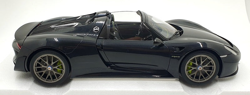 Autoart 1/12 Scale Diecast 12121 - Porsche 918 Spyder - Black