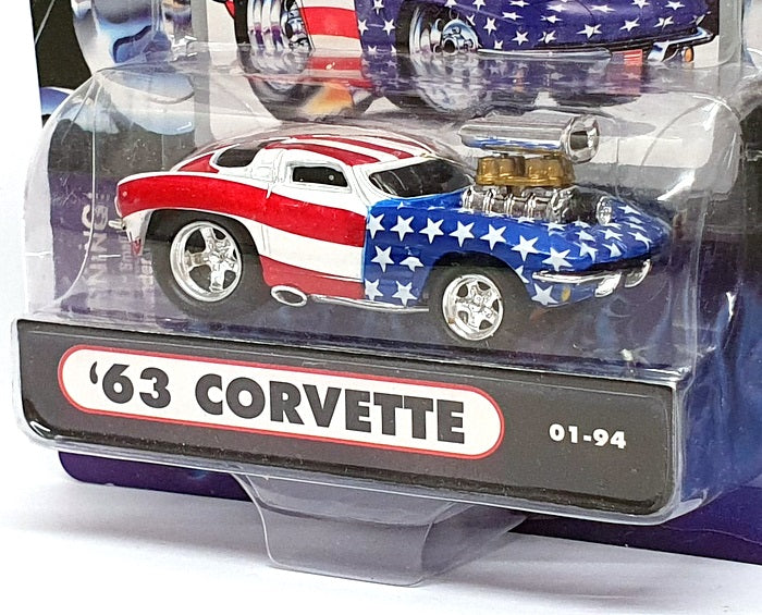 Muscle Machines 1/64 Scale 71151 01-94 - 1963 Chevrolet Corvette Stars & Stripes