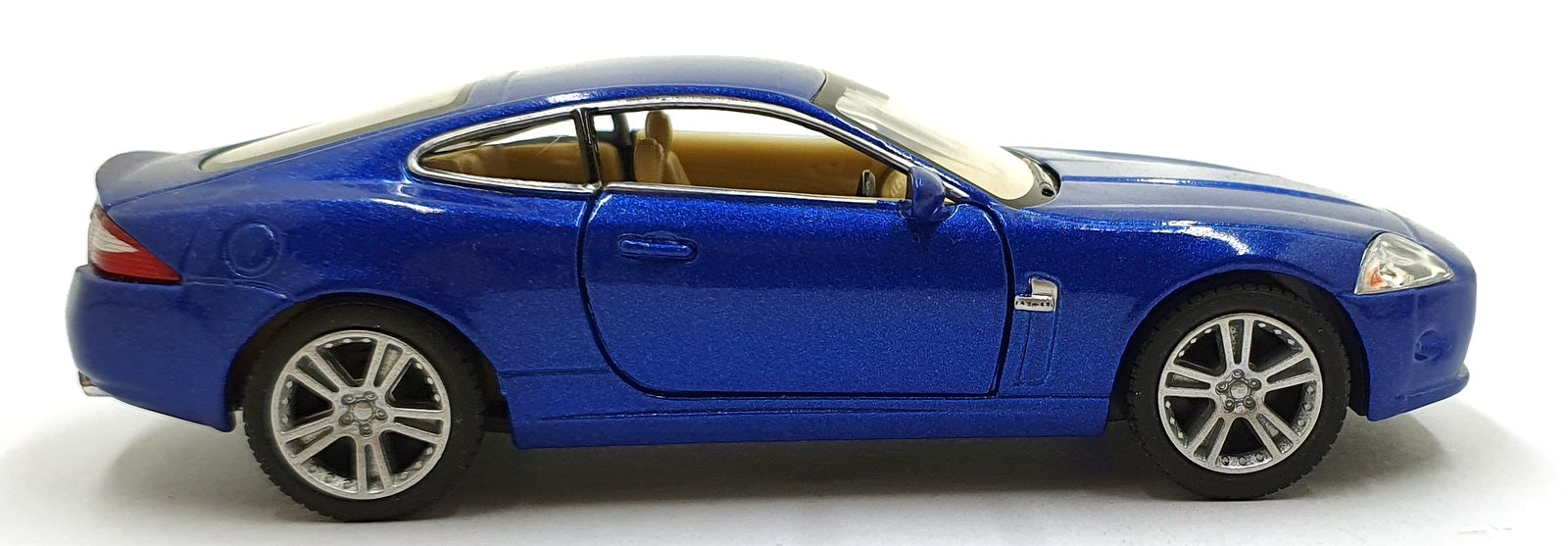 Kinsmart 1/38 Scale Pull Back & Go KT5321D - Jaguar XK Coupe - Blue