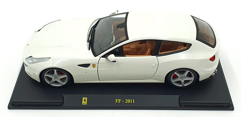 Burago 1/24 Scale Diecast 191223Q - 2011 Ferrari FF - White