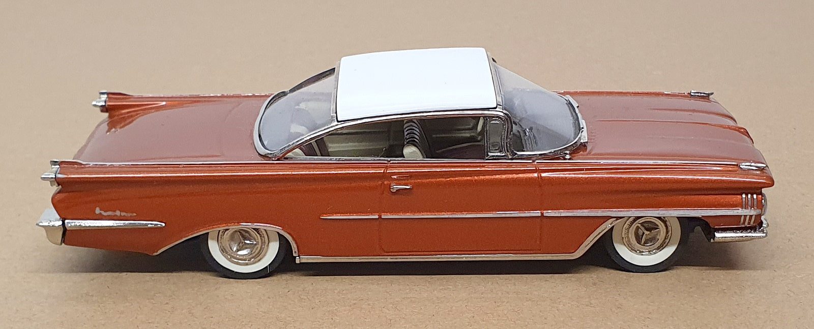 Sams Models 1/43 Scale S.16 - 1959 Oldsmobile 98 Holiday H/T - Copper/White