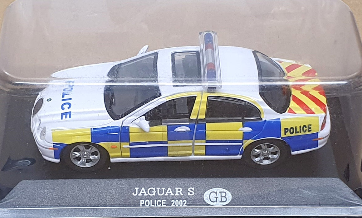 Altaya 1/43 Scale Diecast T802 - 2002 Jaguar S Police Car - White