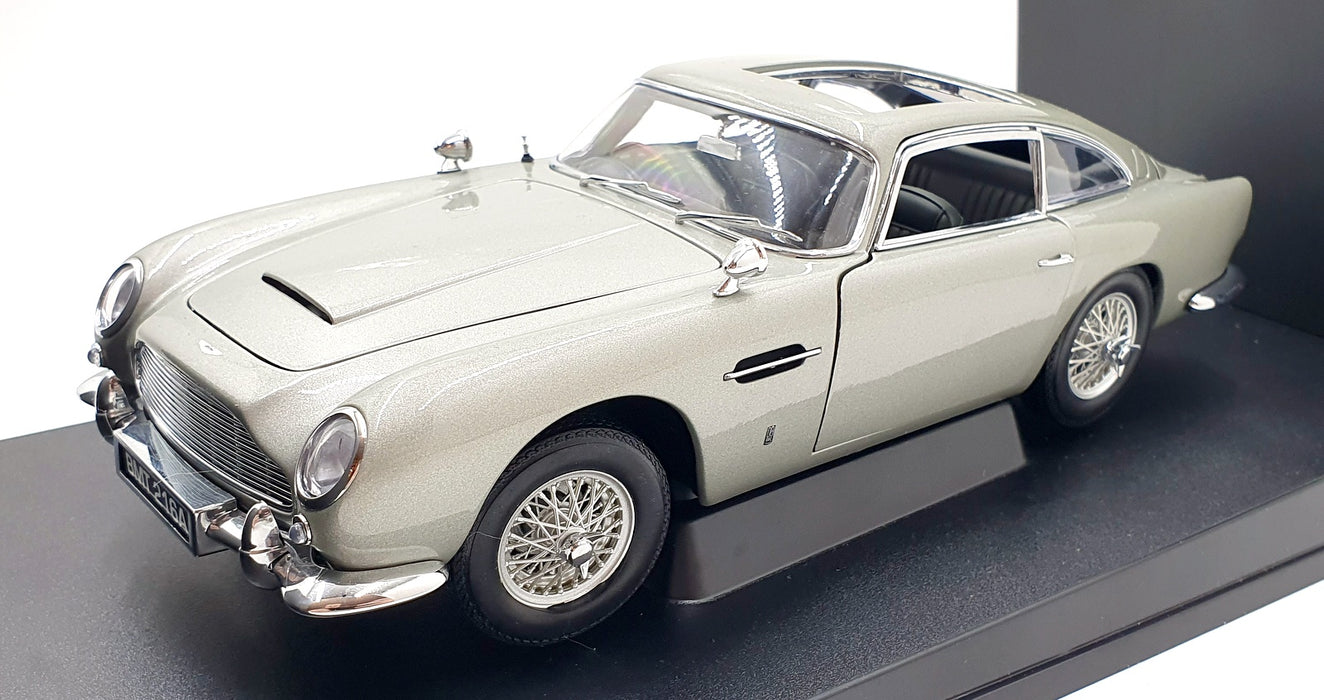 Autoart 1/18 Scale Diecast 70021 - Aston Martin DB5 James Bond 007 - Goldfinger