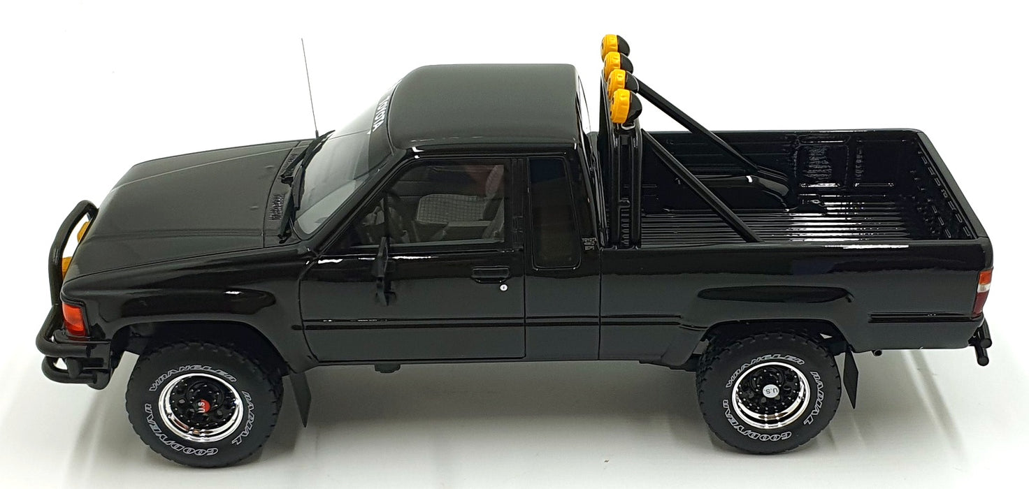 Otto Models 1/18 Scale Resin OT481 - Toyota SR5 Hilux - Black