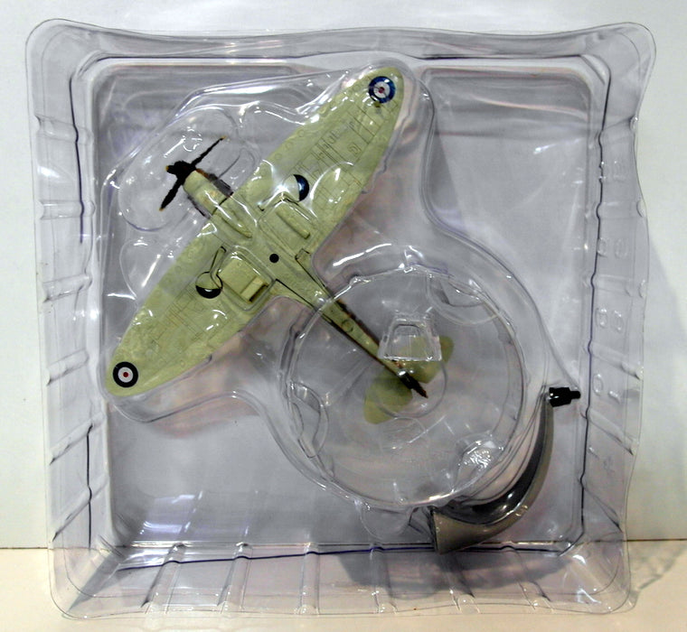 Corgi 1/72 Scale diecast WB99601 Supermarine Spitfire MK1 George Grumpy Unwin