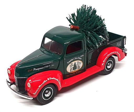 Franklin Mint 1/24 Scale 23124B - 1940 Ford Christmas Truck - Green/Red
