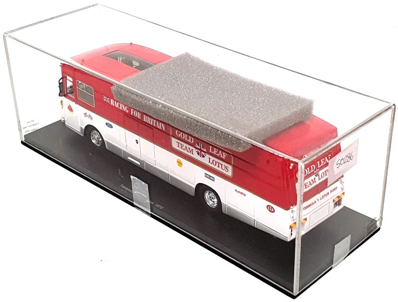 Spark 1/43 Scale S0286 - 1970 F1 Lotus Transporter Truck Gold Leaf Red/White