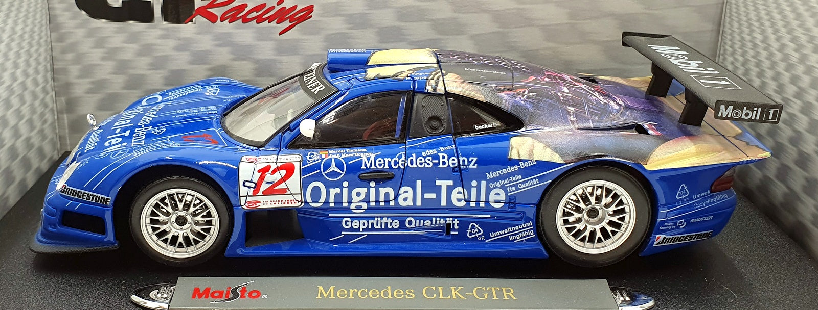 Maisto 1/18 Scale Diecast 38848 - Mercedes Benz CLK-GTR Mobil1 - Blue