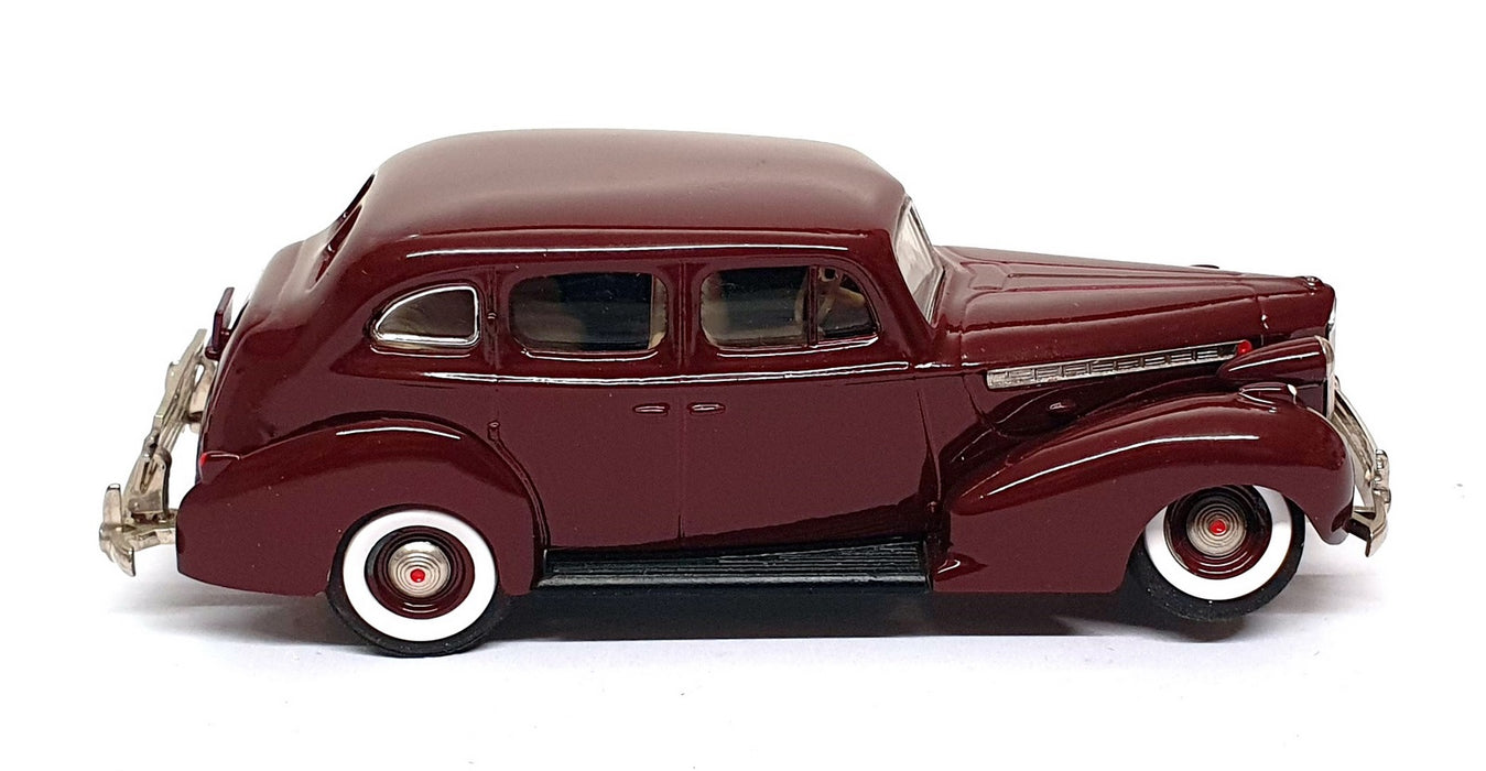 Rextoys 1/43 Scale RT143M - 1940 Packard Super Eight - Maroon
