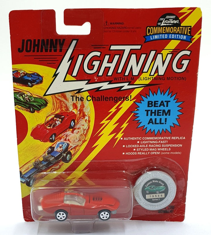 Johnny Lightning 1/64 Scale 100-132 - The Challengers Custom Mako Shark - Red