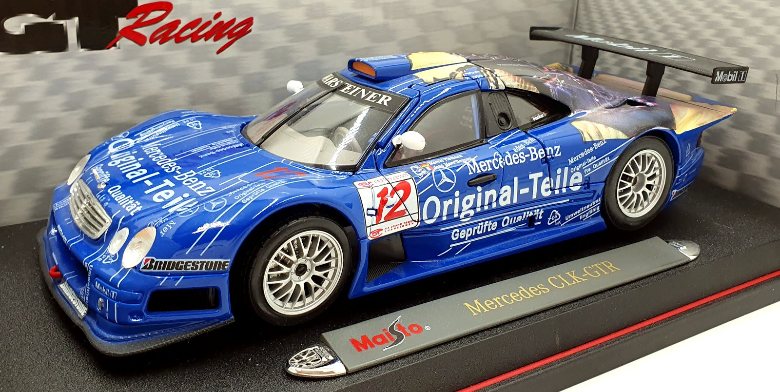 Maisto 1/18 Scale Diecast 38848 - Mercedes Benz CLK-GTR Mobil1 - Blue