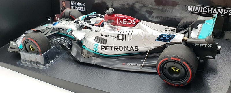 Minichamps 1/18 Scale 110 220063 Mercedes F1 W13 E Spanish GP 2022 Russell #63