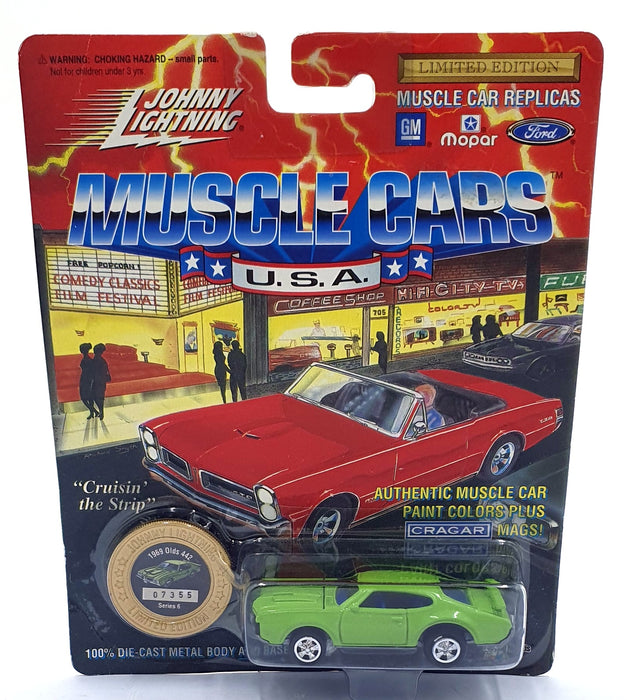 Johnny Lightning 1/64 Scale 200-160 - Muscle Cars 1969 Oldsmobile 442 - B. Green