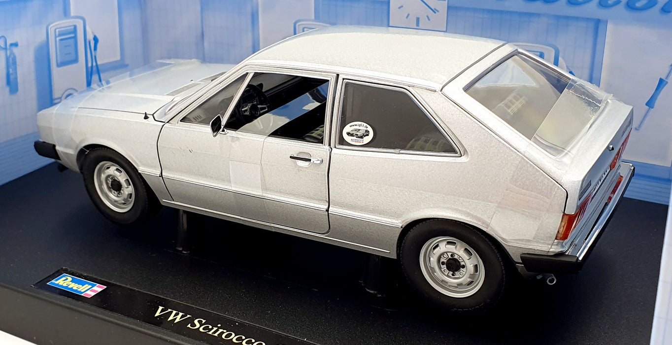 Revell 1/18 Scale Diecast 08833 - VW Scirocco GTI - Silver