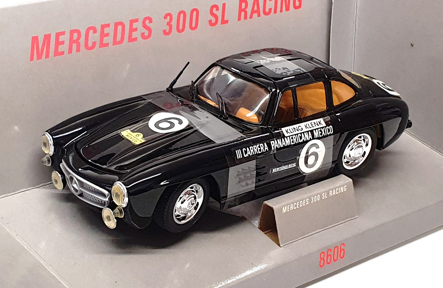Revell 1/24 Scale 8606 - Mercedes 300SL Racing #6 Panamericana - Black