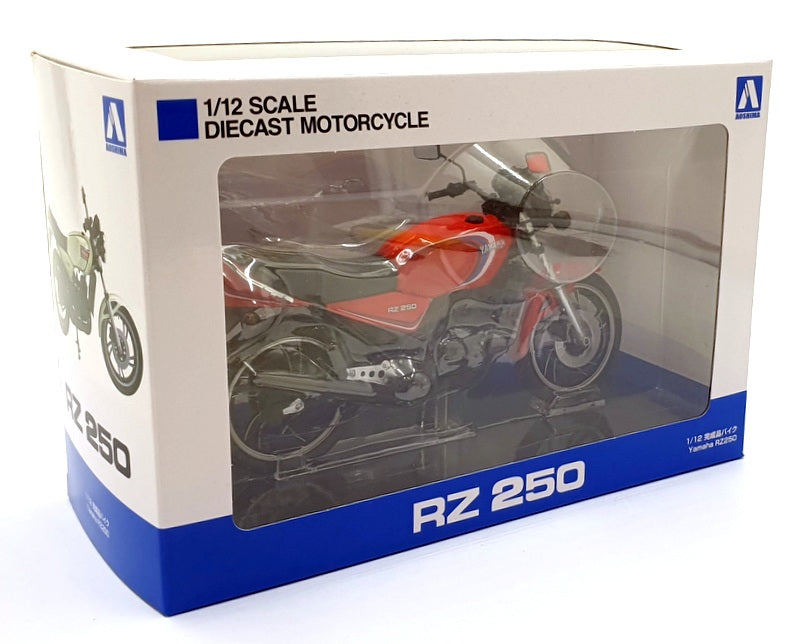 Aoshima 1/12 Scale 110430-3700 - Yamaha RZ 250 Motorcycle - Red