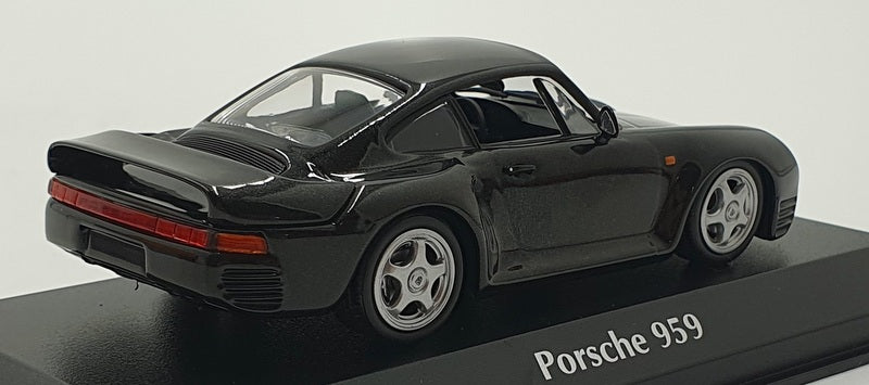 Maxichamps 1/43 Scale 940 062520 - 1987 Porsche 959  - Metallic Grey