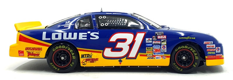 Action 1/24 Scale C249716177-1 Chevrolet Monte Carlo Elite 1997 Lowes NASCAR #31