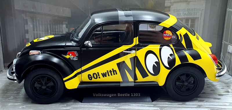 Solido 1/18 Scale Diecast S1800519 Volkswagen Beetle 1303 1974 Go With Moon