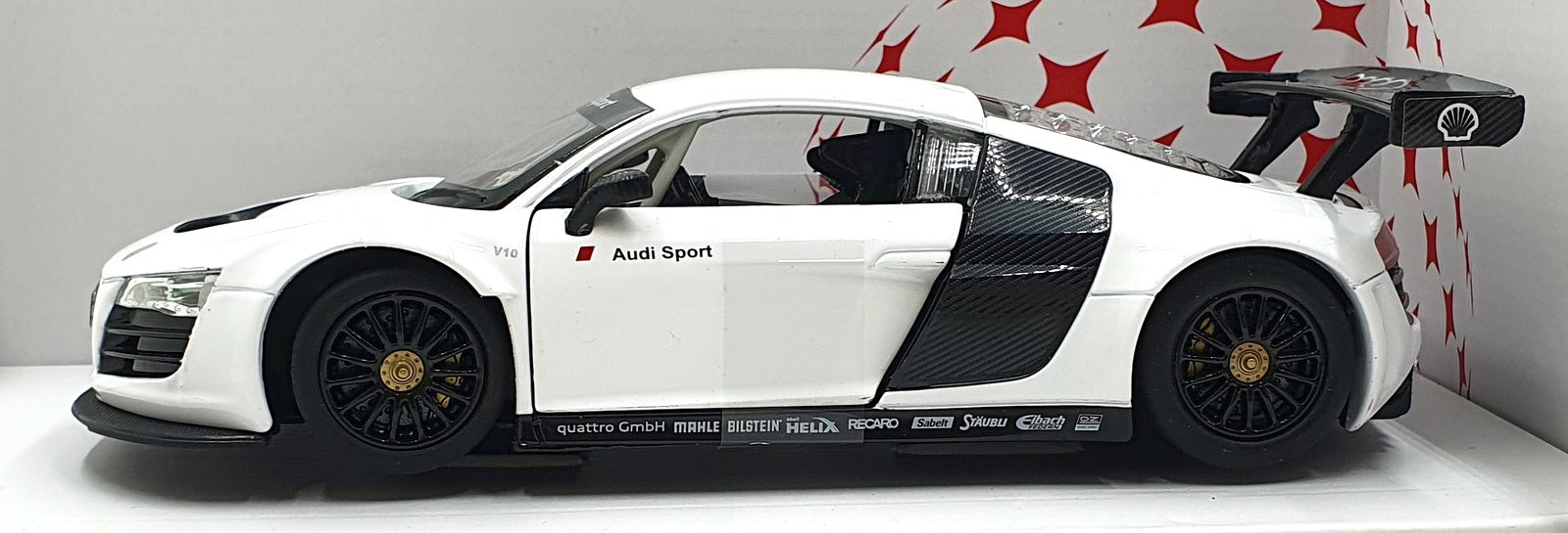 Rastar 1/24 Scale Diecast 56100 - Audi R8 LMS - White