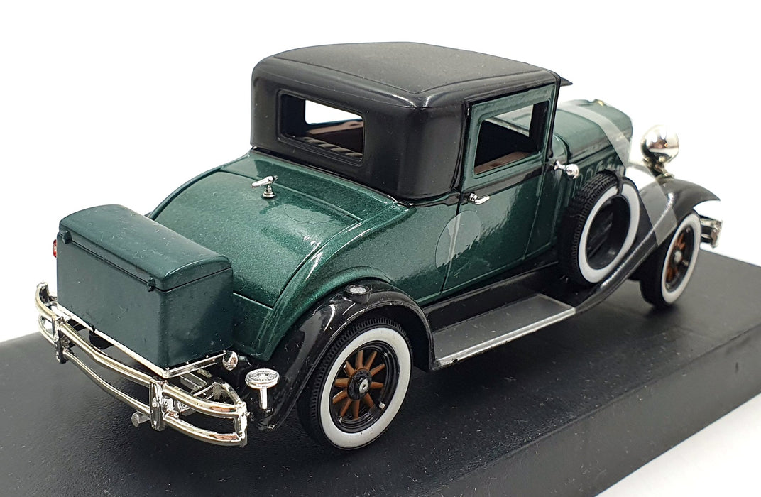 Signature 1/32 Scale Diecast SIG02 - 1930 Hudson - Green/Brown Wheels