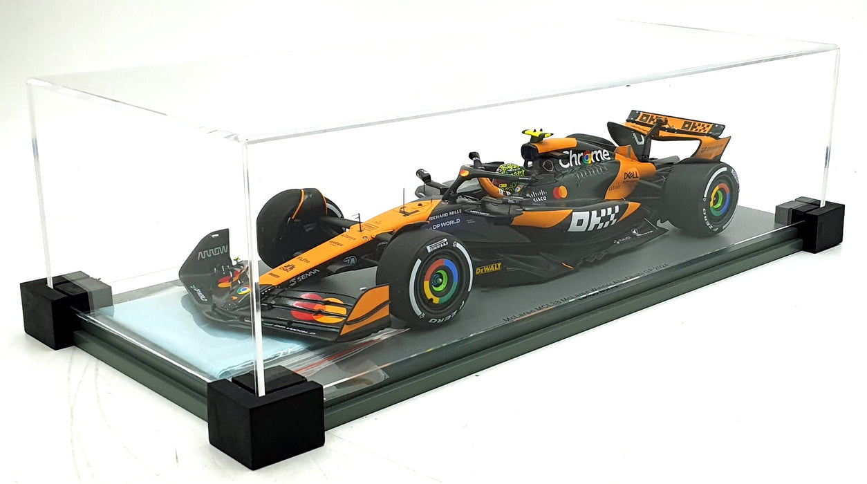 Spark 1/18 Scale 18S665 - McLaren MCL38 F1 #4 1st Abu Dhabi GP 2024 Norris