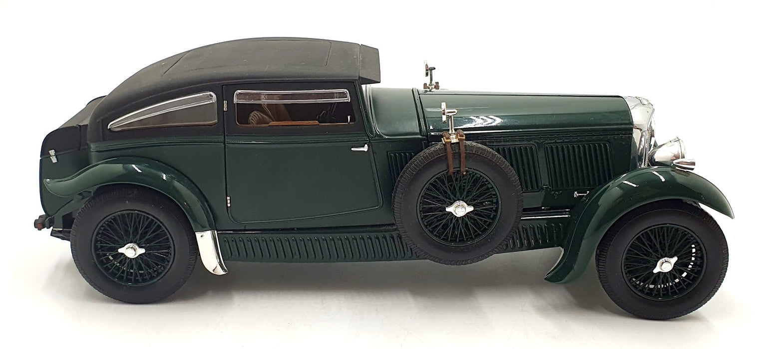 Minichamps 1/18 Scale Diecast DC23426D - Bentley Speed 6 - Green
