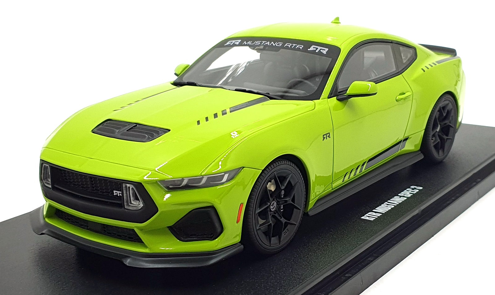 GT Spirit 1/18 Scale Resin GT565 - RTR Mustang Spec 3 - Neon Green