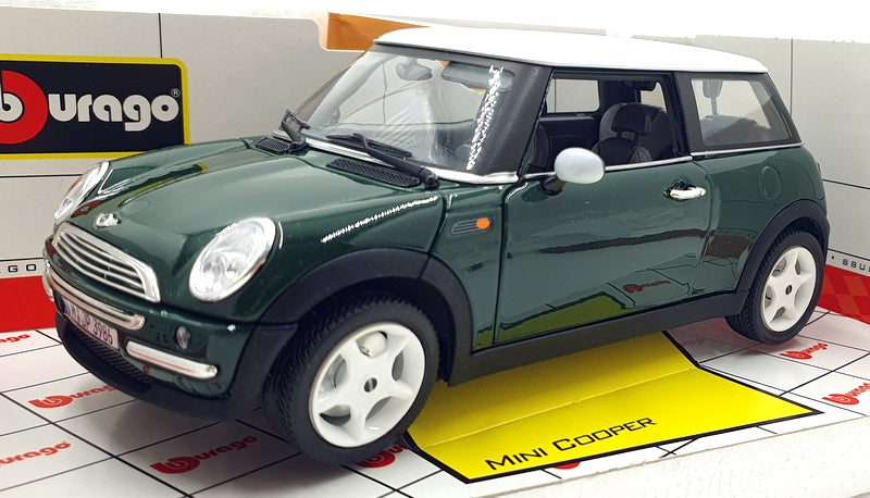 BURAGO 1/18 Scale Diecast 33796 - Mini Cooper - Green With White Roof