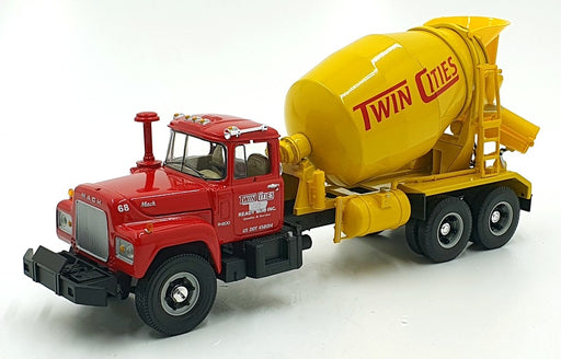 First Gear 1/34 Scale 19-2586 - Mack R-Model Mixer - Twin Cities