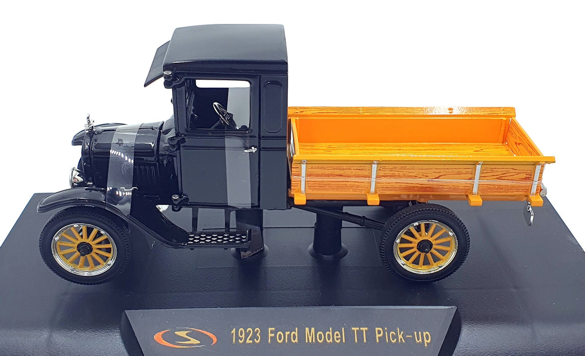 Signature Models 1/32 Scale 32309 - 1923 Ford Model TT Truck - Black/Yellow