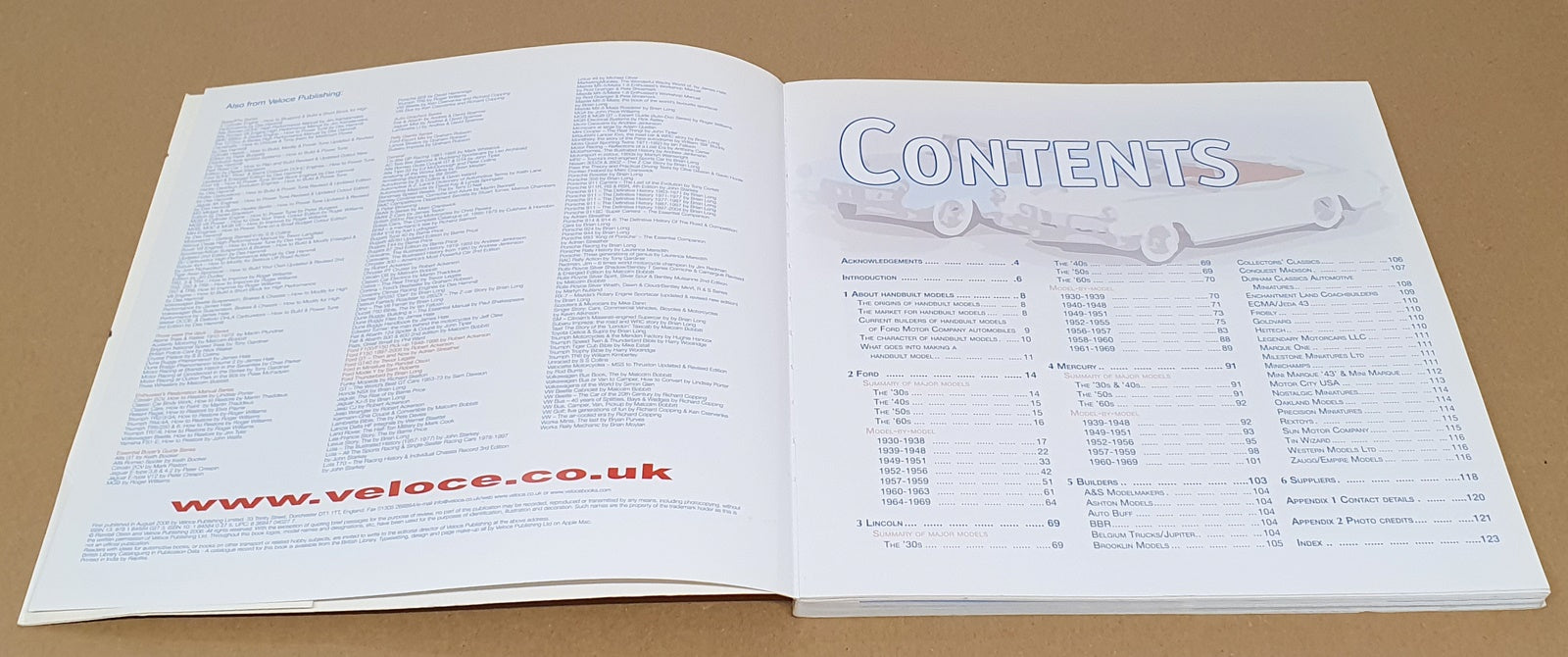 Veloce Books 04027 - Ford in Miniature By Randall Olson 128 Pages Of Model Cars