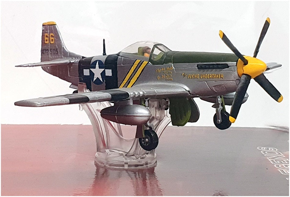 Corgi 1/72 Scale HC32216 - North American F-6D P51D Mustang Aircraft USAAF 1945