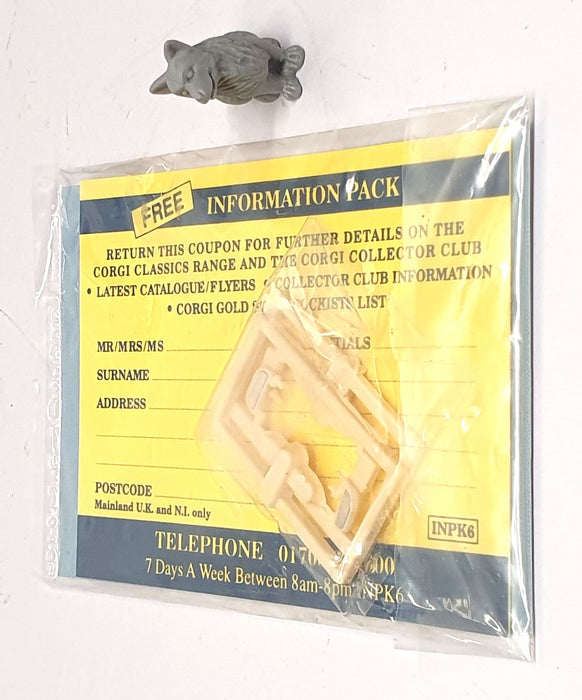 Corgi 1/50 Scale 54201 - General Motors Bus Worcester MA GM 4515