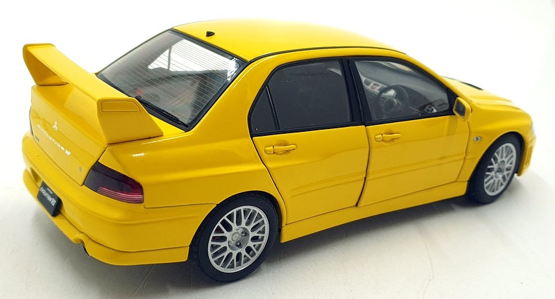 Autoart 1/18 Scale Diecast DC8224L - Mitsubishi Lancer Evolution VII - Yellow