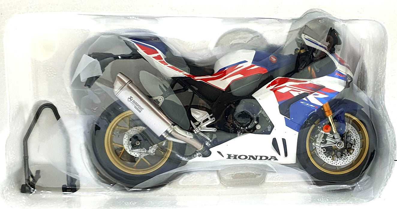 LCD Models 1/12 Scale LCD-M02-WH - Honda CBR1000RR-R Fireblade SP - White