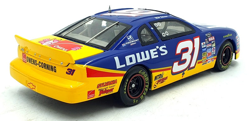 Action 1/24 Scale C249716177-1 Chevrolet Monte Carlo Elite 1997 Lowes NASCAR #31