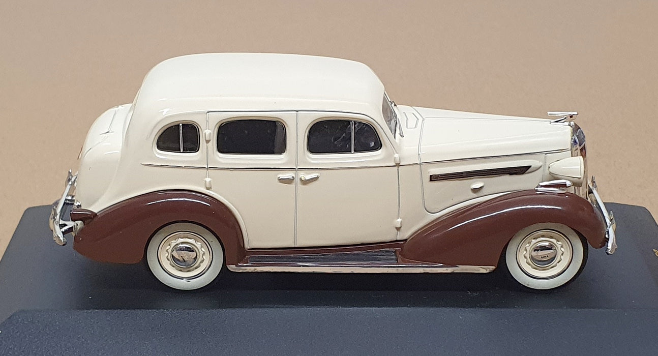 Ixo Museum 1/43 Scale IXOMUS059 - 1936 Buick Series 40 Special - Cream/Brown
