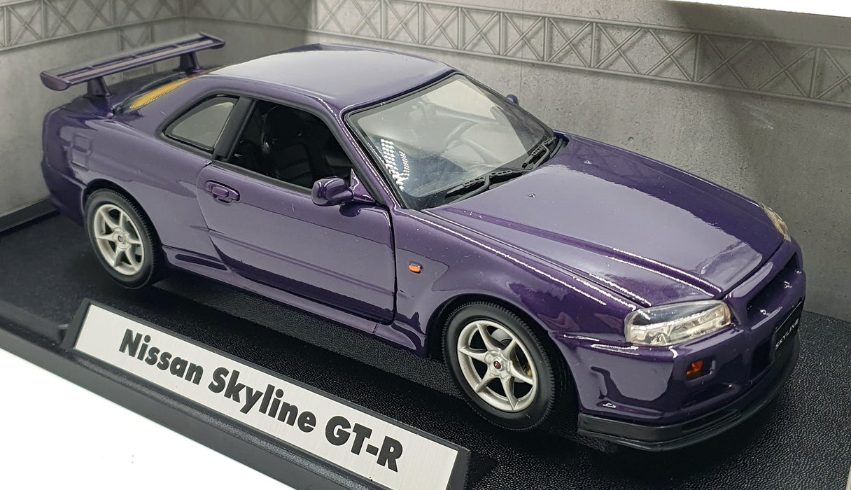 Motor Max 1/18 Scale Diecast 73147 - Nissan Skyline GT-R - Purple