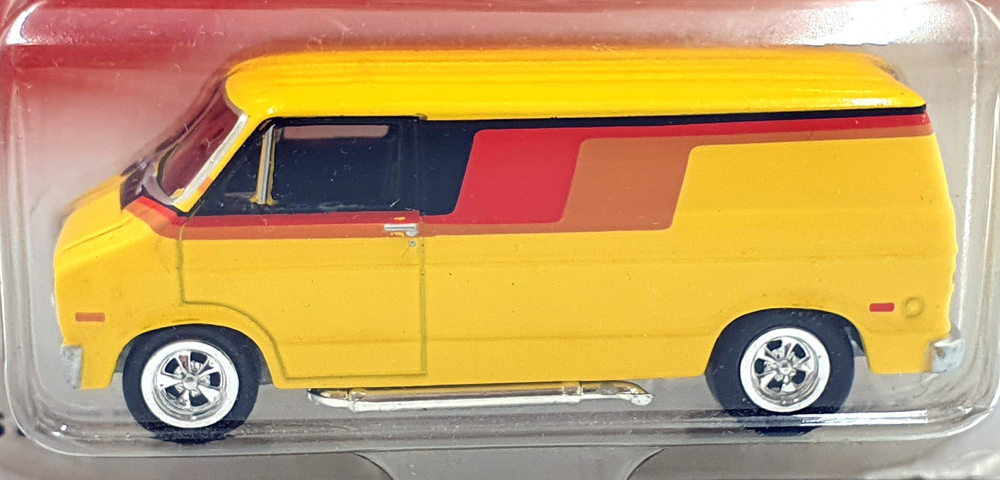 Johnny Lightning 1/64 360-01 Boogie Vans 1977 Dodge D-150 - Yellow