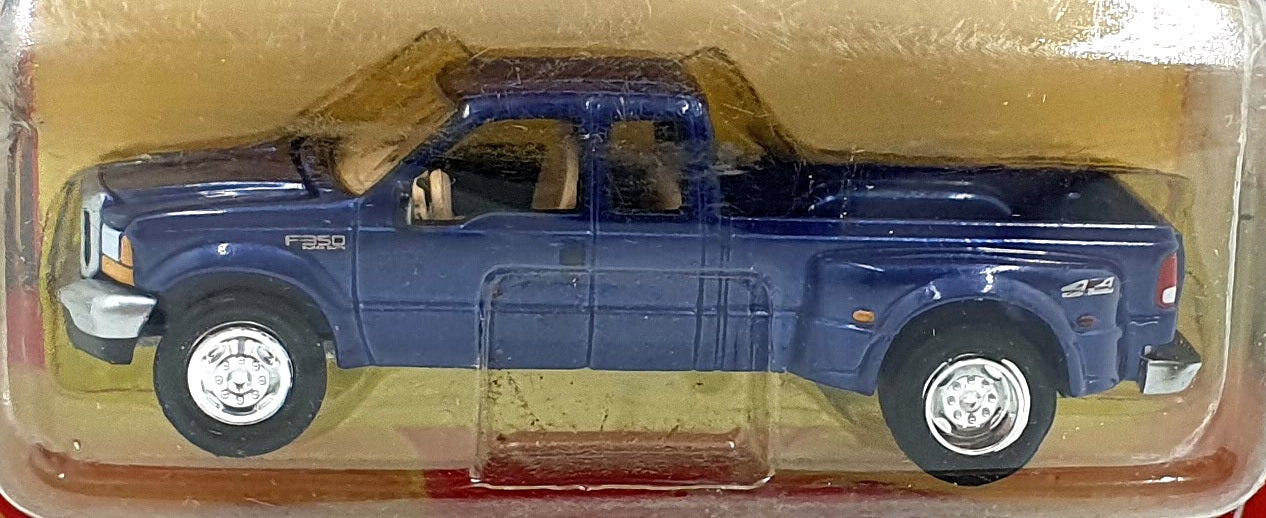 Racing Champions 1/64 Scale RC007 - 1999 Ford F-350 Super Duty - Blue