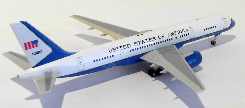 Schuco Starjets 1/200 Scale 355 7226 - Boeing 757-200 U.S.A. - 80001