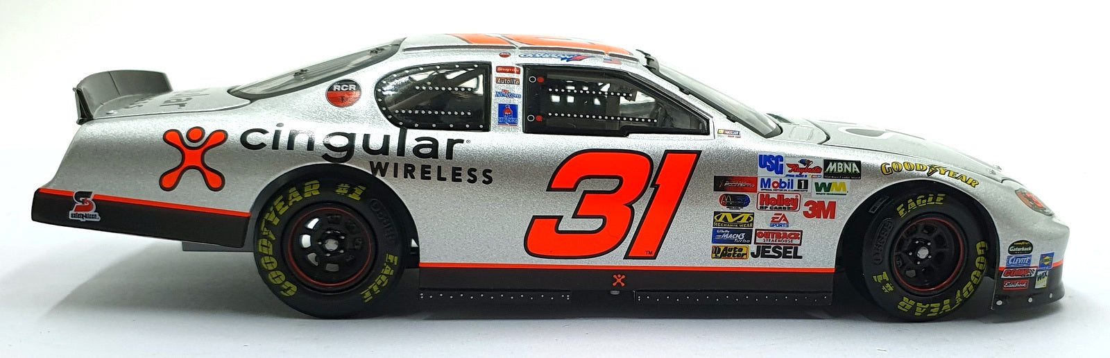 Action 1/24 Scale Diecast 10930 - 2000 Chevrolet Monte Carlo #25 NASCAR Nadeau
