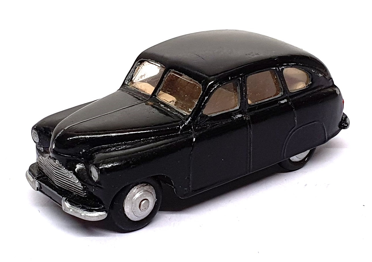 Dinky Toys 9cm Long Original Diecast 153 - Standard Vanguard - Black