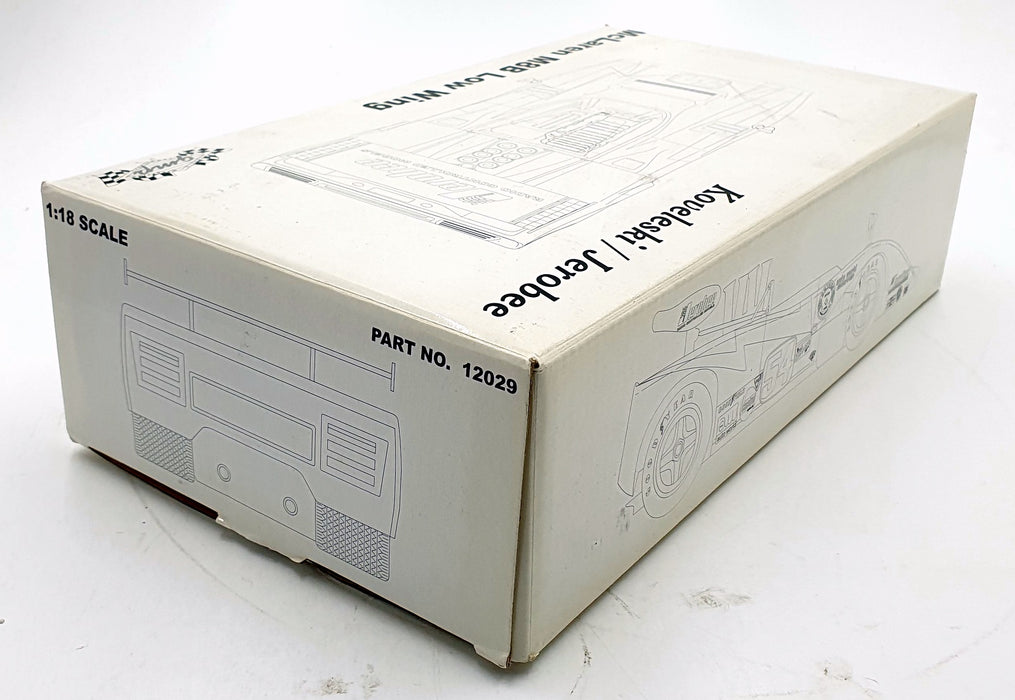 GMP 1/18 Scale Diecast 12029 - 1969 McLaren M8B Low Wing #54 Jerobee/Oscar