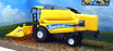 Burago 18cm long 18-31722 - New Holland TCS.90 Combine Harvester - Yellow
