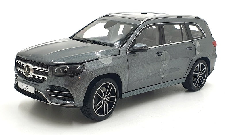 Z Models 1/18 Scale B66960623 - Mercedes-Benz GLS - Dark Silver