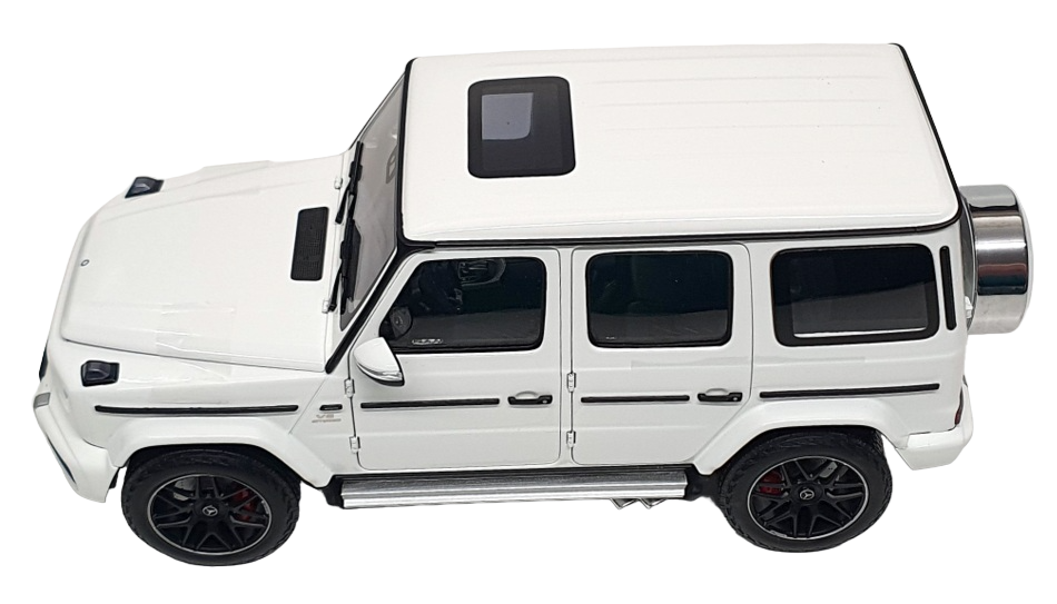 Minichamps 1/18 Scale 110 037065 - 2018 Mercedes AMG G63 - White