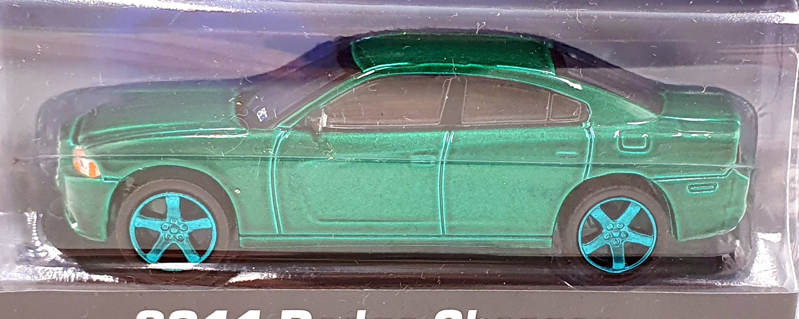 Greenlight 1/64 Scale 44790-E - 2011 Dodge Charger John Wick - Chase